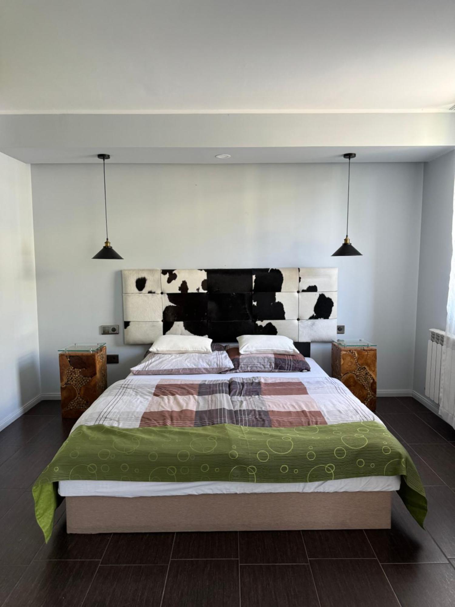 The One Apartments (Adults Only) Шиофок Экстерьер фото