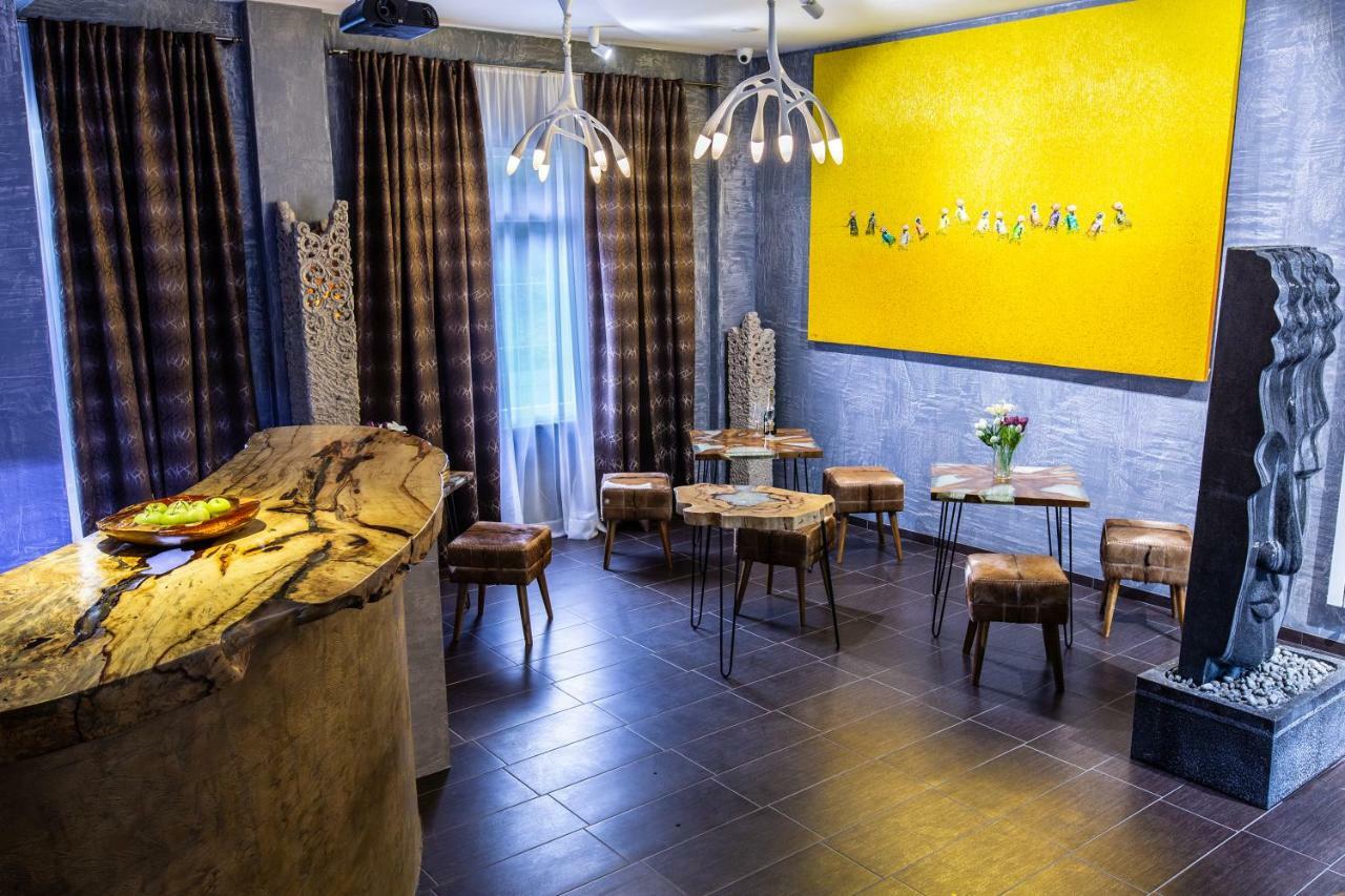 The One Apartments (Adults Only) Шиофок Экстерьер фото