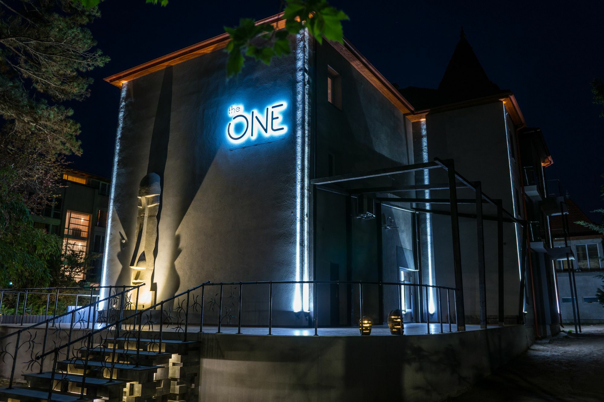 The One Apartments (Adults Only) Шиофок Экстерьер фото